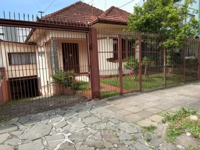 Casa com 4 Quartos à venda, 244m² no Exposição, Caxias do Sul