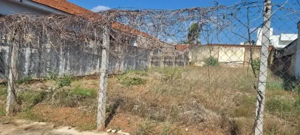Lote/Terreno à venda, 300m² no Vila Claudia, Limeira