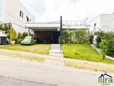 Casa com 3 Quartos para alugar, 346m² no Cidade Tamboré, Santana de Parnaíba