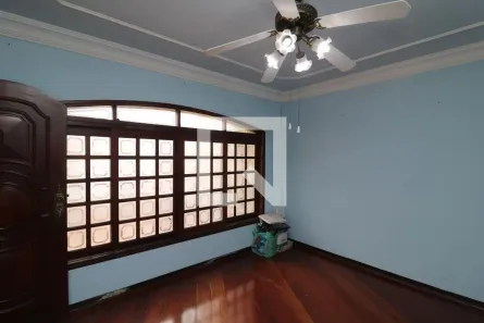 Casa com 2 Quartos à venda, 150m² no Vila Central, São Paulo