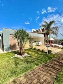 Casa de Condomínio com 3 Quartos à venda, 220m² no Esperança, Londrina