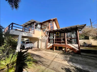 Casa com 3 Quartos à venda, 225m² no Rio Tavares, Florianópolis