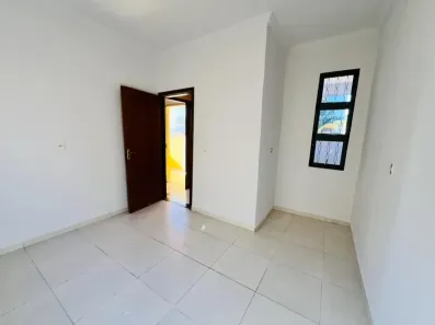 Sobrado com 5 Quartos à venda, 300m² no Residencial Morumbi, Goiânia