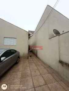 Casa com 1 Quarto para alugar, 45m² no Jardim Aliança, Guarulhos