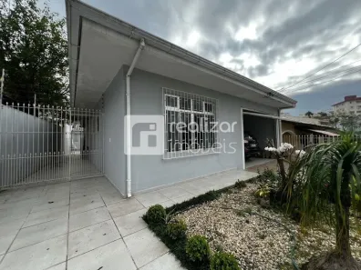 Casa com 3 Quartos para alugar, 148m² no Capoeiras, Florianópolis
