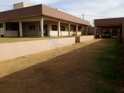 Fazenda/Sítio com 3 Quartos à venda, 440m² no , Brodowski
