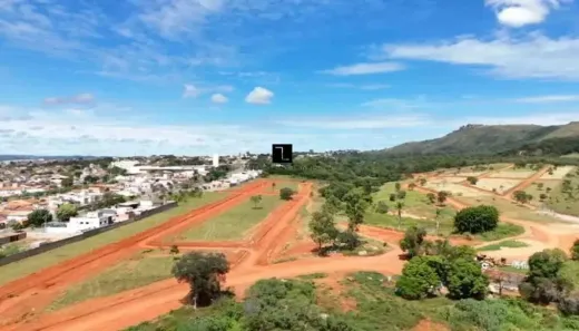 Lote/Terreno à venda, 450m² no Portal da Serra, Sete Lagoas