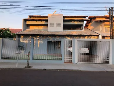 Sobrado com 4 Quartos à venda, 298m² no Santa Luzia, Ibiporã