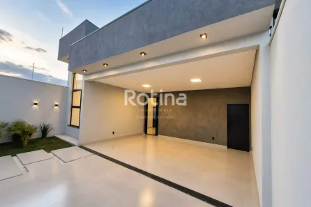 Casa com 3 Quartos à venda, 150m² no Aclimação, Uberlândia