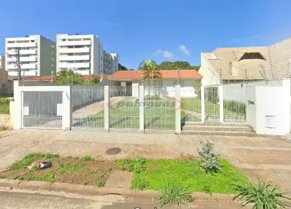 Casa com 3 Quartos para alugar, 230m² no Zona 04, Maringá