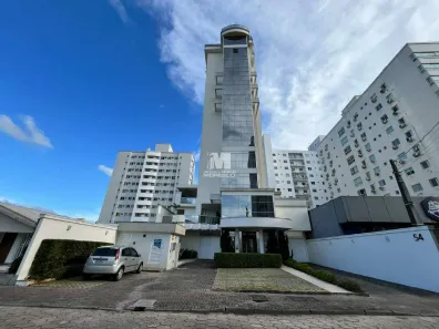 Apartamento com 3 Quartos para alugar, 170m² no São Luiz, Brusque