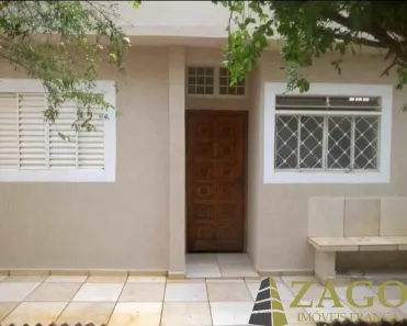 Casa com 5 Quartos à venda, 250m² no , Restinga