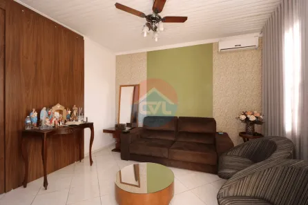 Casa com 1 Quarto à venda, 241m² no Centro-Norte, Cuiabá