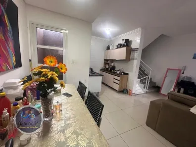Casa com 2 Quartos para alugar, 100m² no Vila Humaitá, Santo André