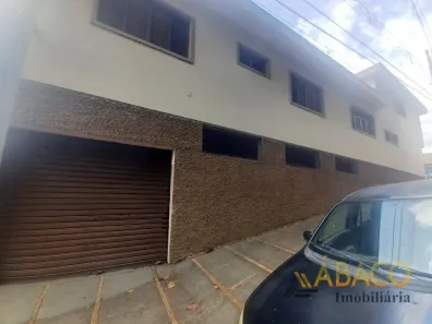 Imóvel Comercial para alugar, 200m² no Núcleo Residencial Silvio Vilari, São Carlos