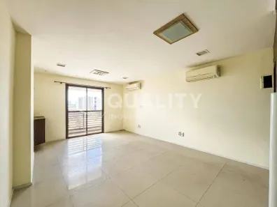 Sala Comercial à venda, 32m² no Pici, Fortaleza