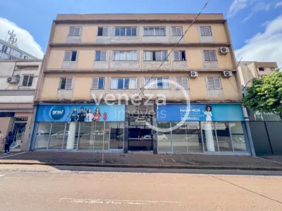 Apartamento com 2 Quartos para alugar, 95m² no Centro, Londrina