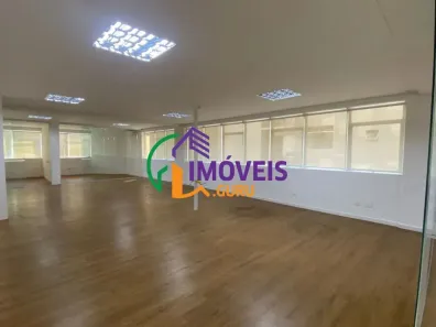 Sala Comercial com 4 Quartos para alugar, 196m² no Vila Olímpia, São Paulo