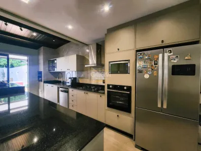 Casa com 3 Quartos à venda, 120m² no Bom Retiro, Joinville