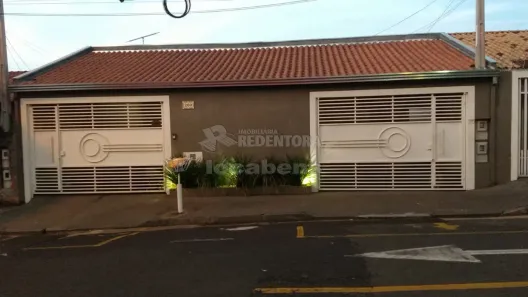 Casa com 3 Quartos à venda, 229m² no Residencial Ana Célia, São José do Rio Preto