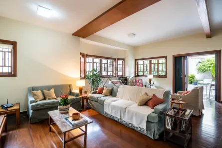 Sobrado com 4 Quartos à venda, 300m² no Jardim das Bandeiras, São Paulo