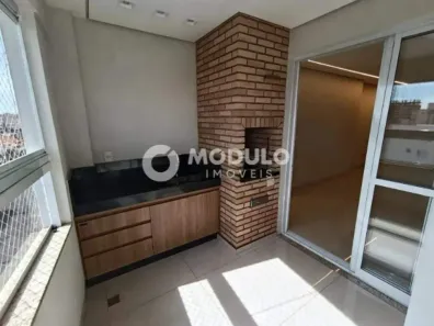 Apartamento com 3 Quartos para alugar, 100m² no Santa Mônica, Uberlândia