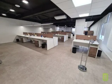 Sala Comercial à venda, 600m² no Jardim, Santo André