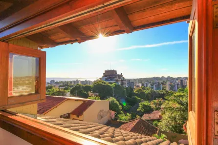 Sobrado com 3 Quartos à venda, 215m² no Vila Conceição, Porto Alegre