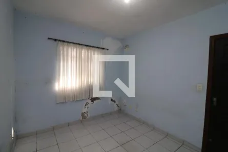 Casa com 1 Quarto à venda, 60m² no Parque Santa Madalena, São Paulo