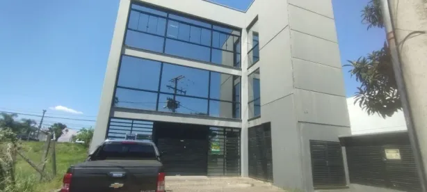 Prédio Comercial para alugar, 451m² no Nossa Senhora das Graças, Canoas