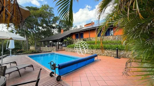 Casa de Condomínio com 5 Quartos à venda, 276m² no Portão, Atibaia