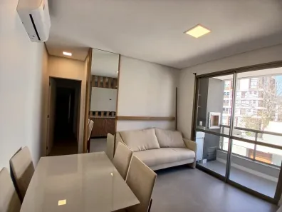 Apartamento com 2 Quartos para alugar, 53m² no Carvoeira, Florianópolis