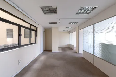 Sala Comercial para alugar, 120m² no Centro, São Paulo