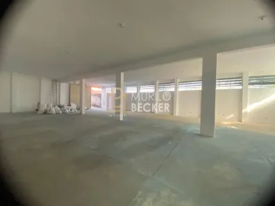 Sala Comercial para alugar, 448m² no Jardim Esperança, Jacareí