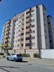 Apartamento com 2 Quartos para alugar, 63m² no Floresta, Joinville