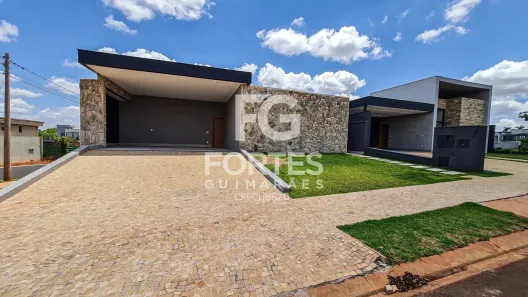 Casa com 3 Quartos para alugar, 230m² no Residencial Alto do Castelo, Ribeirão Preto