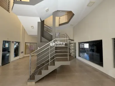 Ponto Comercial para alugar, 27m² no Centro, Uberlândia