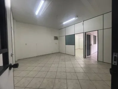 Sala Comercial para alugar, 110m² no Vila Nova, Jaraguá do Sul