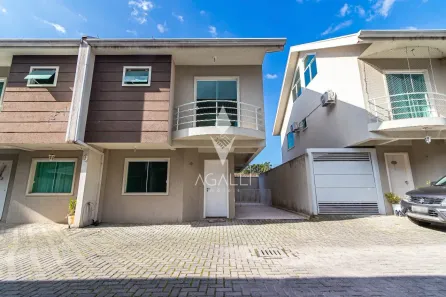 Sobrado com 3 Quartos para alugar, 144m² no Boqueirão, Curitiba