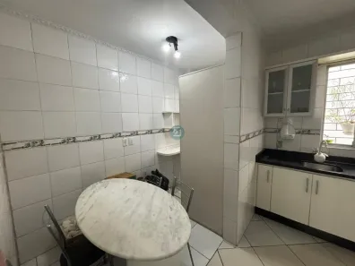Apartamento com 3 Quartos para alugar, 89m² no Kobrasol, São José