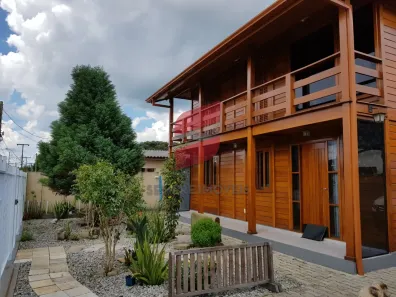 Casa com 4 Quartos à venda, 230m² no Centro, Piraquara