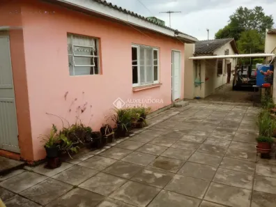 Casa com 3 Quartos à venda, 285m² no Belém Novo, Porto Alegre