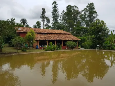 Fazenda/Sítio com 3 Quartos à venda, 20000m² no Jardim Primavera II, Sete Lagoas