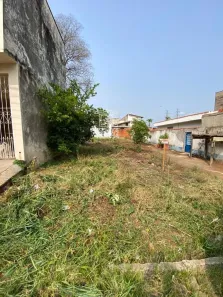 Lote/Terreno à venda, 250m² no Jardim Marília, Salto
