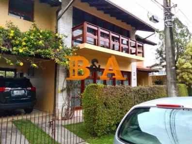 Casa de Condomínio com 4 Quartos à venda, 258m² no Centro, Petrópolis