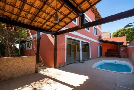 Casa de Condomínio com 3 Quartos à venda, 291m² no Lagoa, Macaé