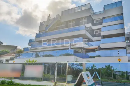 Apartamento com 3 Quartos para alugar, 161m² no Serraria, Porto Alegre