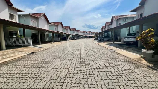 Casa de Condomínio com 3 Quartos à venda, 107m² no Parque Residencial Presidente Médici, Itu