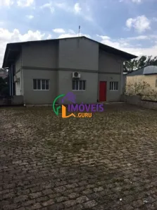 Galpão/Depósito/Armazém para alugar, 300m² no Três Montanhas, Osasco