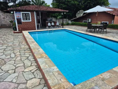 Casa de Condomínio com 4 Quartos à venda, 250m² no Alpes Suiços, Gravatá
